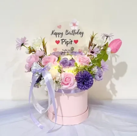 Bloom Box Akrilik Ucapan Ulang Tahun Antapani
